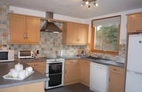 Keswick Cabin | 20 KESWICK BRIDGE, family friendly, with a garden in Keswick