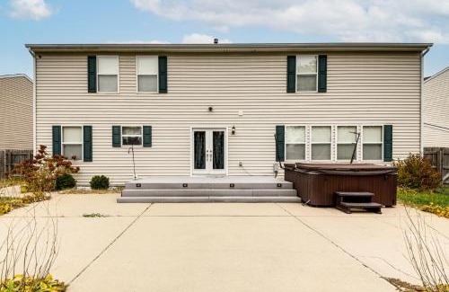 Cartersburg House | 20 Mi to Colts Games and Indy 500 Family Getaway!