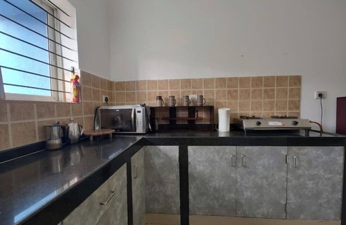 Kudal Apartment | 20 Mins From Sunburn, 2BHK Apt with Pool in Siolim