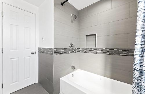 Zaferia Apartment | 20 mins to Disneyland and Convention Centers