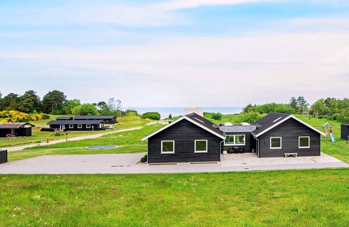 Bønnerup Strand House | 20 person holiday home in Glesborg