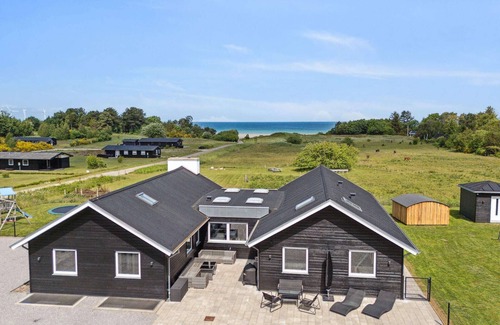 Bønnerup Strand House | 20 person holiday home in Glesborg