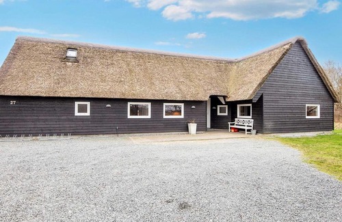 Toftum House | 20 person holiday home in R m