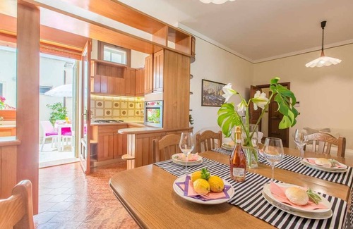 San Vito dei Normanni House | 200m historical center, private patio, ac, 8'drive to the beaches.