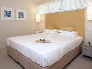 Cairns North Resort | 201 Lake Street