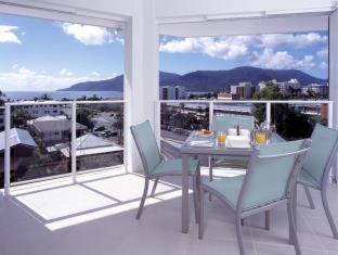 Cairns North Resort | 201 Lake Street