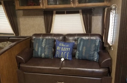 Valdese House | 2016 Wildwood by Forest River Travel Trailer - sleeps 8