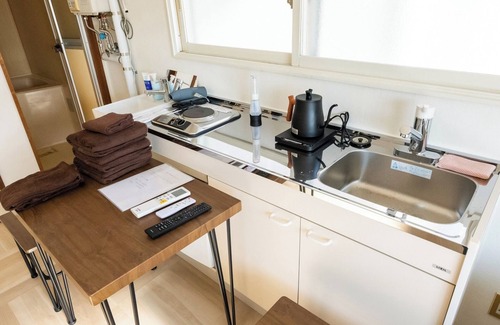 Shinkawacho Apartment | 202 oneroom apartment for 12 people with bathroom and toilet free parking available/Hakodate Hokkaidō