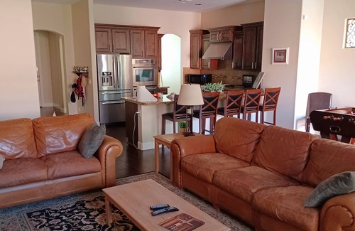 Alhambra House | 2023 Super Bowl Special in the heart of North Central Phoenix