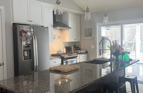 Queensbury House | 2024 Belmont Stakes Rental - 3 Bedroom - Pool - Screened in Porch