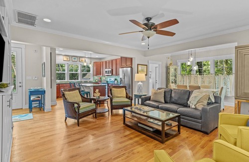 Bald Head Island House | 2025 Now Available! nStep 'Out of Office' and into BHI Bliss