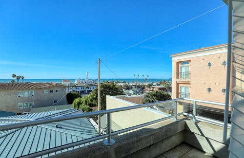Downtown House | 204 m² House ∙ 3 bedrooms ∙ 8 guests