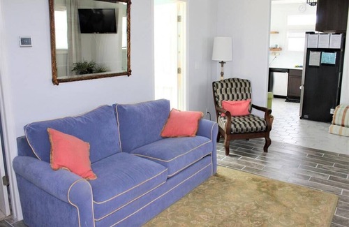 Dennisville Cottage | 204 Sounds Ave Sea Isle City