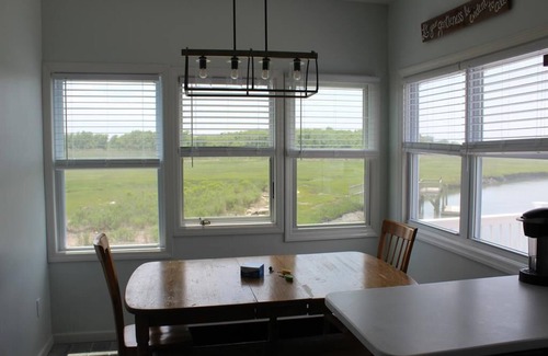 Dennisville Cottage | 204 Sounds Ave Sea Isle City