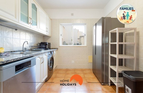 Albufeira House | #208 Families Only - Tranquility House