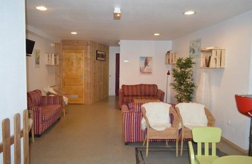 Montgenevre Apartment | 20m from ski slopes, 2nd floor, tv, ski locker, 21m², Montgenèvre