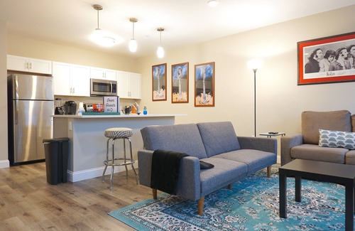 Chelsea Apartment | #21 - Spacious 2BR Apartment for Long-term Stay