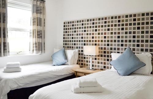 Inchmarlo House | 22 Queens Court