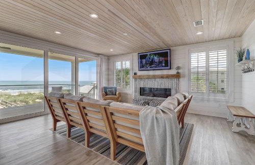 Ocean Cay House | 226 South Fletcher 2nd Floor