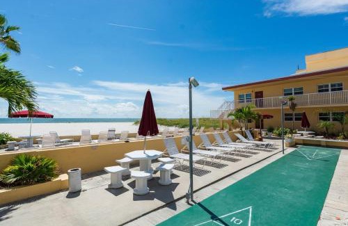 Madeira Beach House | 227 Surf Song Resort