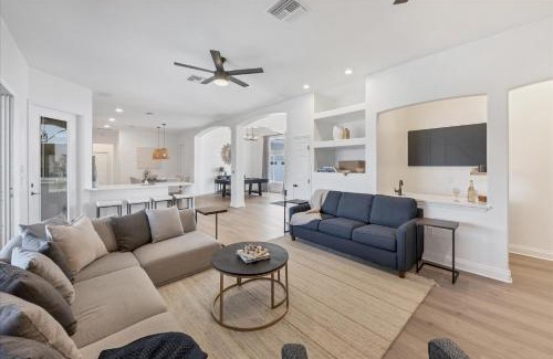 Punta Gorda House | 228 Freeport