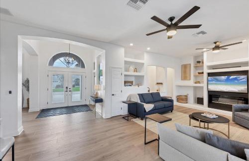 Punta Gorda House | 228 Freeport