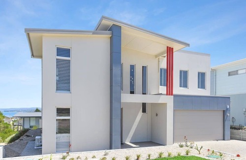 Port Elliot House | 23 Boomer - Wi-Fi - Luxury - Ocean Views
