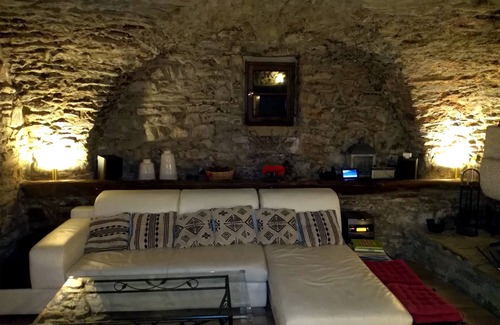 Branoux-les-Taillades Other | 230 m² farmhouse facing the Cévennes forest