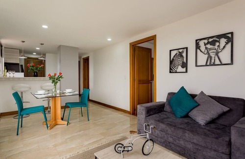 La Aguacatala Apartment | ★234 MB WIFI★EL POBLADO EXCELLENT LOCATION ★A/C