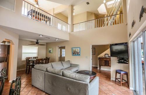 South Island House | 244 Flamingo