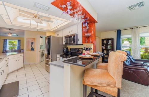 Caloosahatchee Villa | 25% Fall Discount! Heated Pool! Close To Everything!