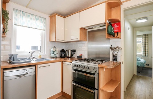 Hopton Cottage | 25 Foxburrow Hang