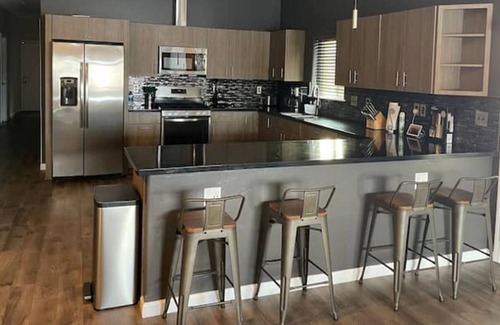 Bozeman Villa | 25% Off 3 Bed home sleeps 8 close to Yellowstone & Big sky
