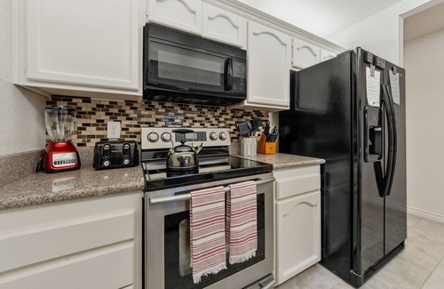 La Quinta Cove Cottage | 25 % off 7-Nights! n Pool/Spa OldTown Close Hiking/Golf - 3br All Kings #107429