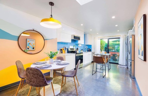 Palm Springs Apartment | 25% Off Jan, 2 Week Stay! W/Pickleball, Pool, Spa