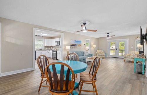 Garden City House | 25% Off New Reservations for Stays thru April '26!