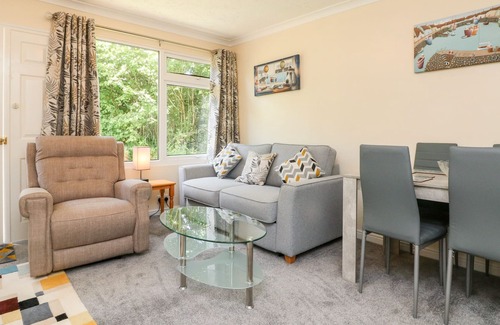 Kilkhampton House | 25 THE GLADE, romantic, character holiday cottage in Kilkhampton