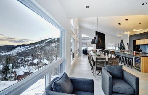 Stoneham Ski Chalet | 26 Chemin Blanc