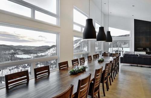 Stoneham Ski Chalet | 26 Chemin Blanc