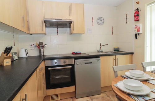 St. Ann's Chapel Cottage | 26 MANORCOMBE, pet friendly, with pool in St Ann's Chapel, Cornwall