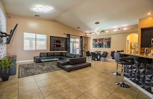 North Las Vegas House | 2700 Sq Ft House W/25Foot Heatable NEW! Pool/Spa
