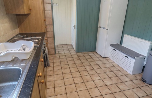 Hayle Cottage | 28 GUILDFORD ROAD, family friendly, with a garden in Hayle