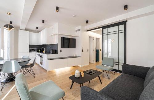 Cannes City Centre Apartment | 29 ANDRE - Luxurious apartment 20m from beaches - Villa royale Croisette