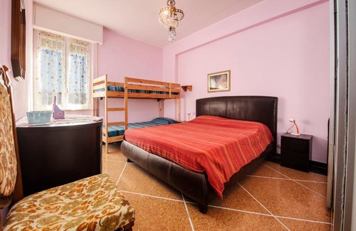 Riva Trigoso Apartment | 295 - Idea Living Home, 2minuti a piedi dal mare di Riva Trigoso