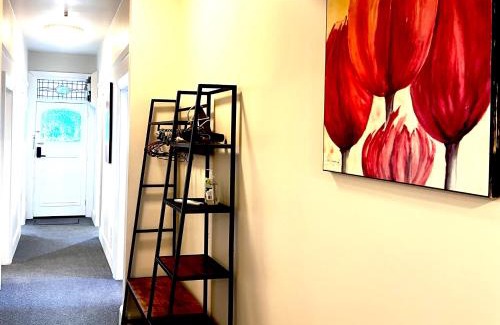 Christchurch City Centre Villa | 298 Home