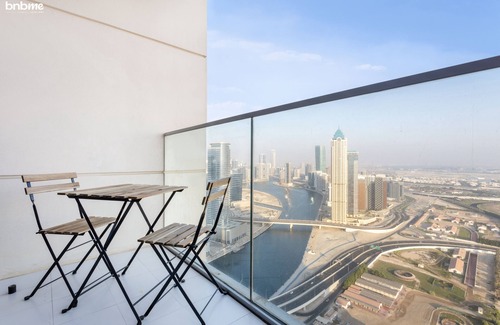 Jebel Ali Apartment | 2B-Amna Tower - 4405 by bnbme homes