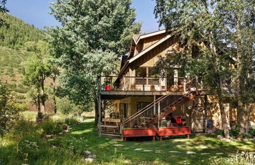 Snowmass Village House | 2B Loft Riverfront House on 2 Acres with Amazing Views minutes from Aspen