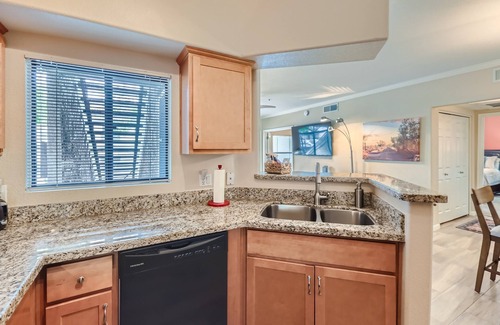 Scottsdale Horizon Condo | 2bd/1ba North Scottsdale Condo