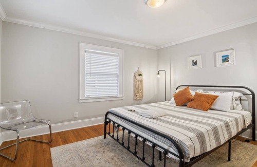 Wilmore Cottage | 2BD Cottage ~1 Mile to Uptown, Stadium & South End