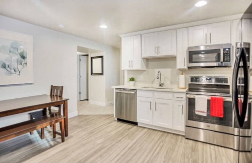 Vineyard Apartment | 2BED-1BATH Apartment Close to Utah Lake & Colleges